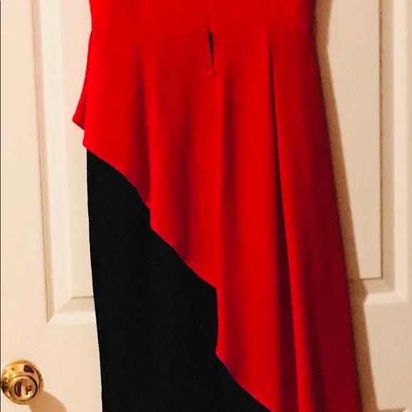 Red Dress - Picture 3 of 3